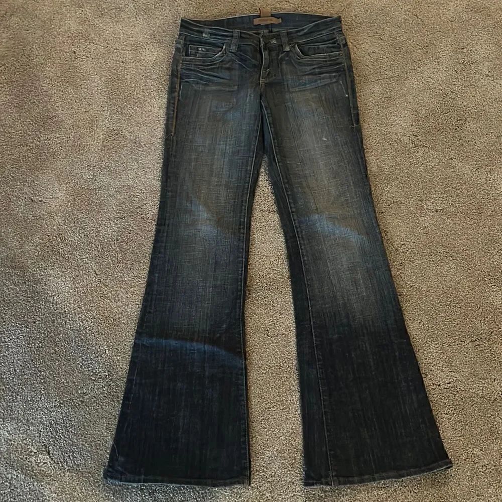 Arden B. Pocketed vintage denim jeans